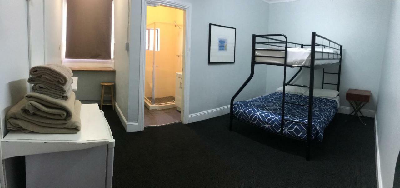 Home Backpackers Sydney Exterior photo