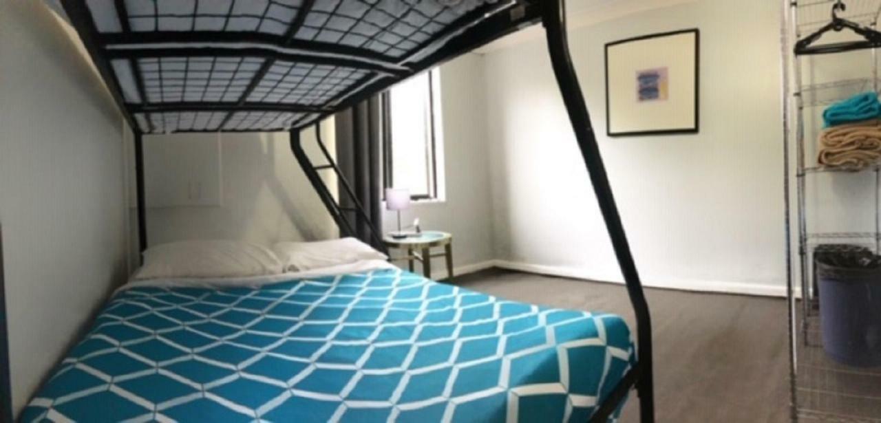 Home Backpackers Sydney Exterior photo